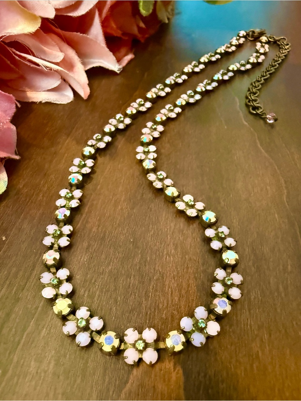 Lovely Pink Sorrelli Vintage Handcrafted Necklace - Picture 16 of 17